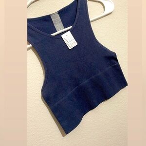 Sale!! Crop top NWT